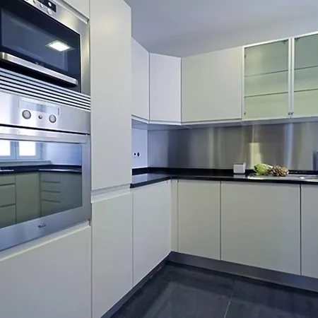 Apartament Tower Of Belem Premium A, B & C Lizbona